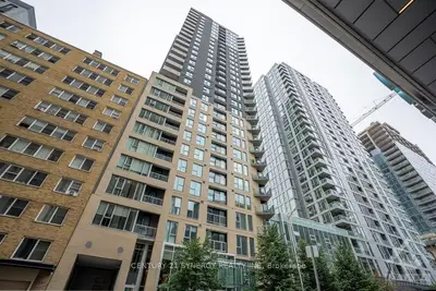 Condo Apartment in Ottawa Centre
