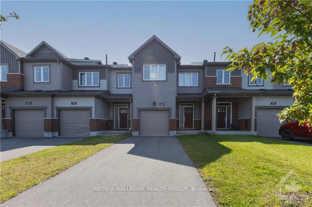 Att/Row/Townhouse in Orleans - Cumberland and Area