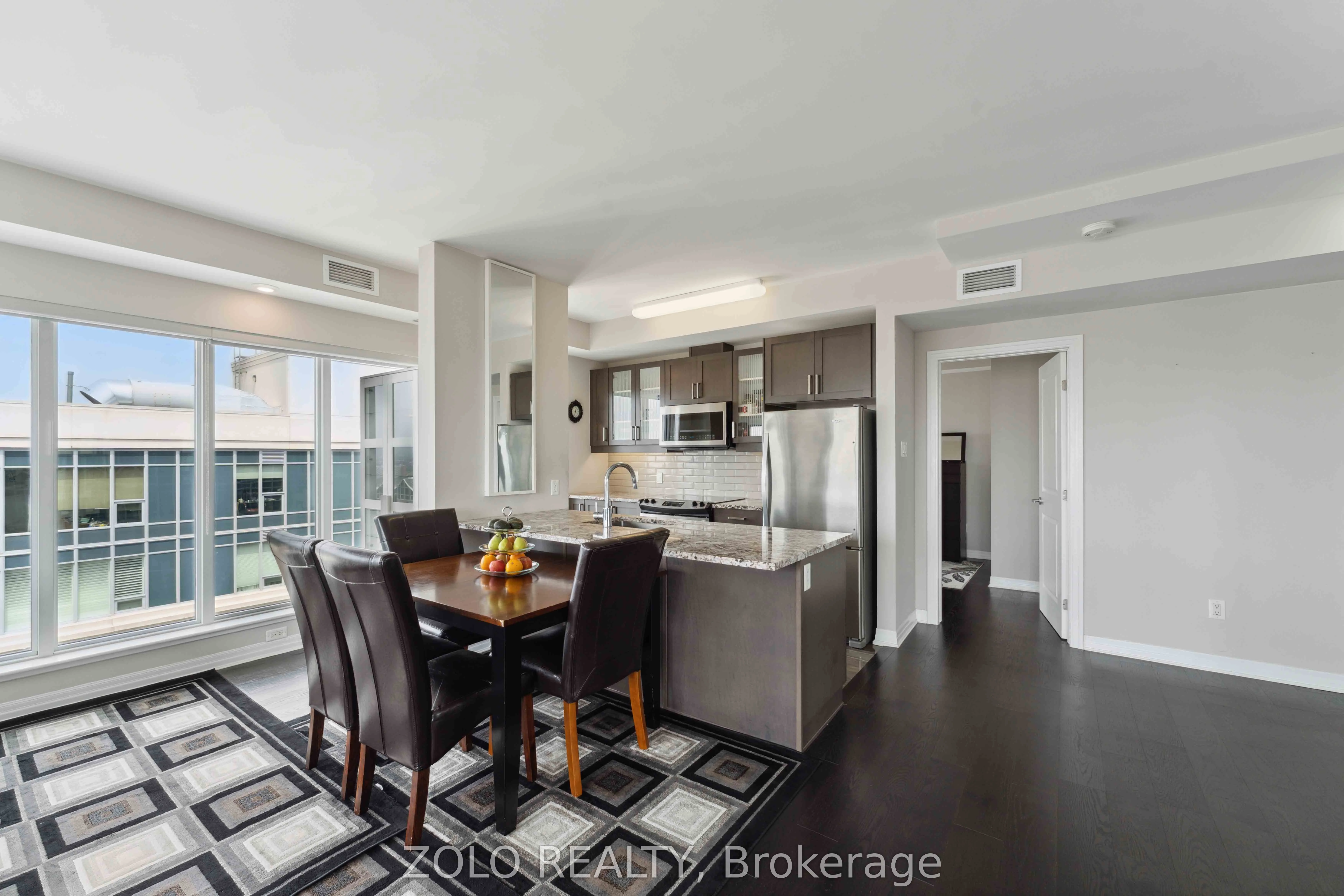 195 BESSERER Street PH-2806, Lower Town - Sandy Hill, ON K1N 0B6
