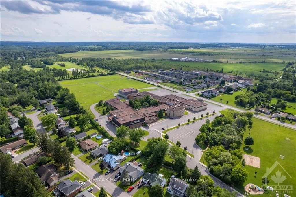 1043 JACYNTHE Street, Hawkesbury, ON K6A 3V9