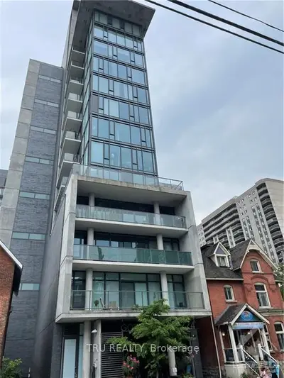 Condo Apartment in Ottawa Centre