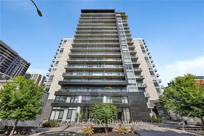 Condo Apartment in Ottawa Centre