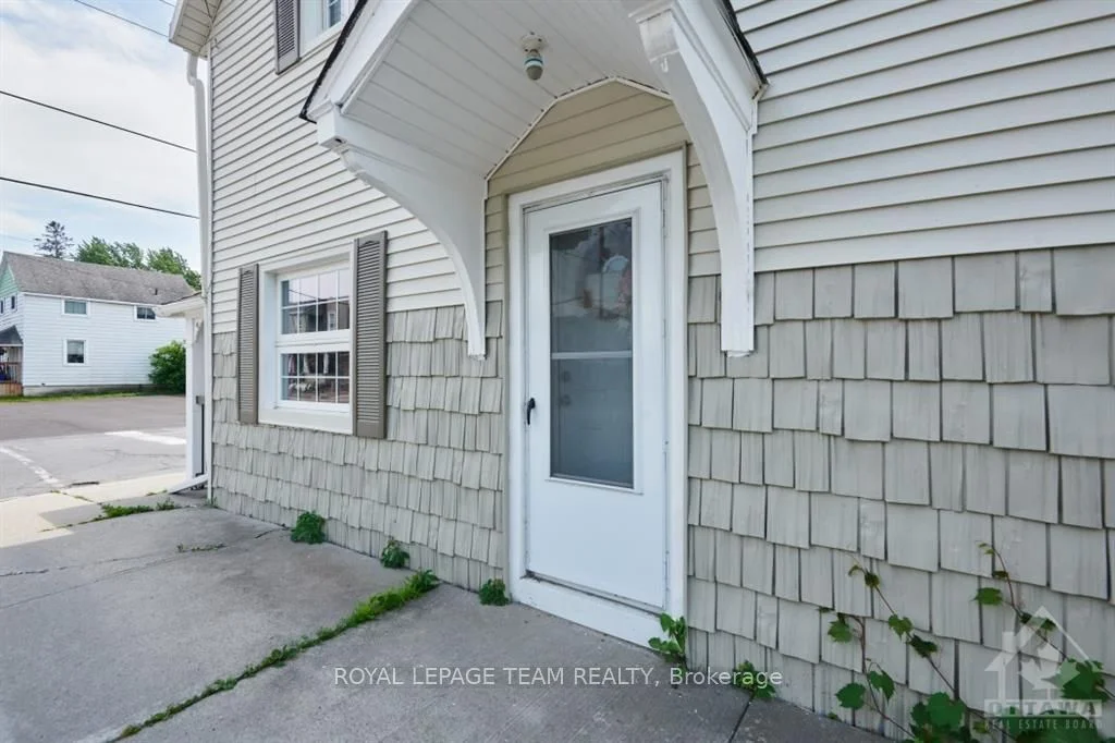 3506 MCBEAN Street, Stittsville - Munster - Richmond, ON K0A 2Z0