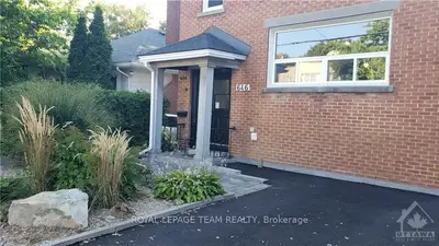 Detached in Carlingwood - Westboro and Area