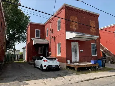 140-142 Atlantic Avenue, Hawkesbury, On K6a 1v5