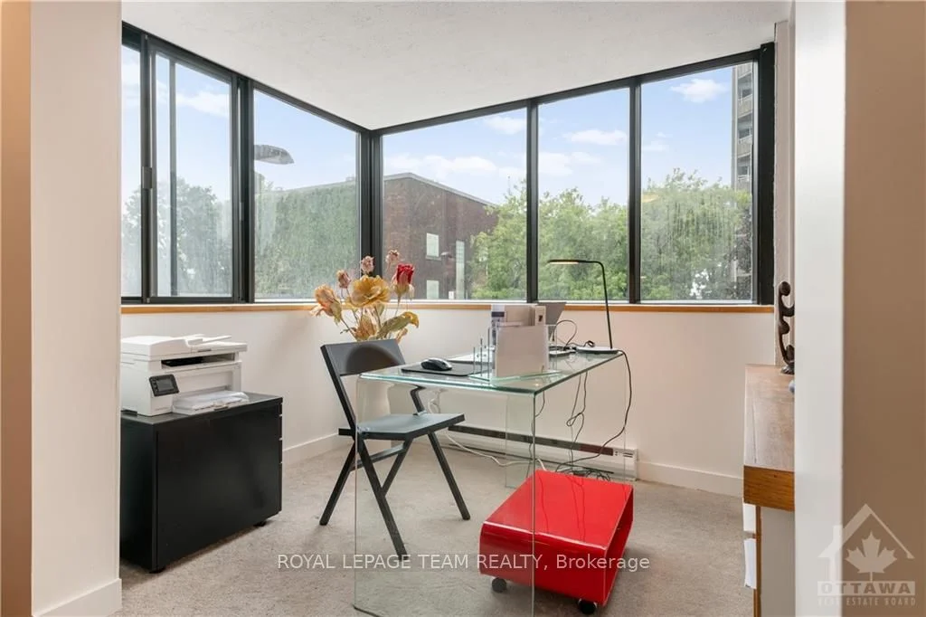 40 ARTHUR Street 204, West Centre Town, ON K1R 7T5