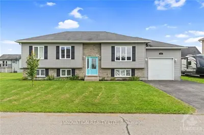 Detached in North Dundas