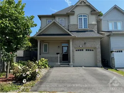 Detached in Kanata
