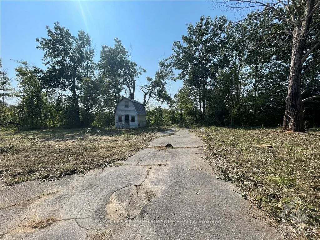 3030 COUNTY RD 1 Road, North Dundas, ON K0E 1W0