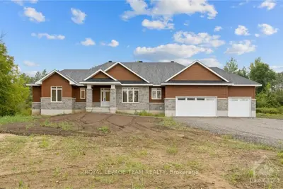 Detached in Rideau Lakes
