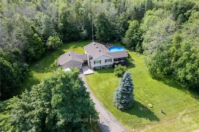 Detached in North Grenville