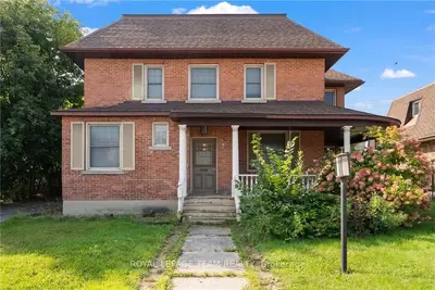 Triplex in Arnprior