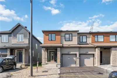 Att/Row/Townhouse in Orleans - Cumberland and Area