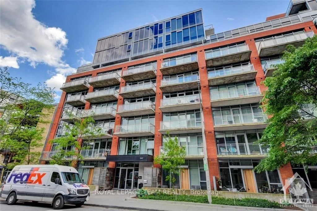 Condo Apartment in Ottawa Centre