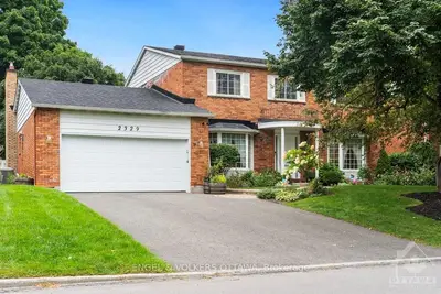 Detached in Alta Vista and Area