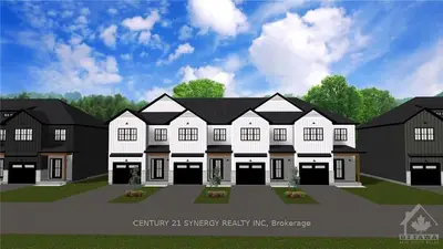 Att/Row/Townhouse in North Stormont