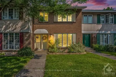 Condo Townhouse in Mooneys Bay - Carleton Heights and Area