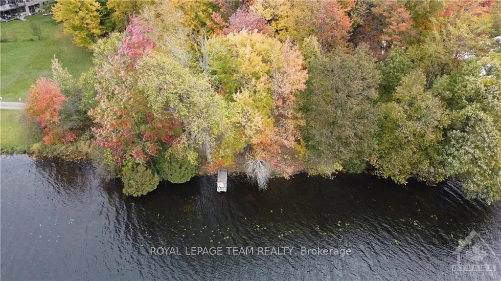 2490F RIVER Road, Manotick - Kars - Rideau Twp and Area, ON K4M 1B4