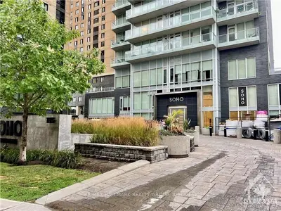 Condo Apartment in Dows Lake - Civic Hospital and Area