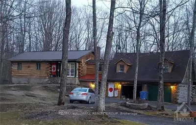 Detached in Alfred and Plantagenet