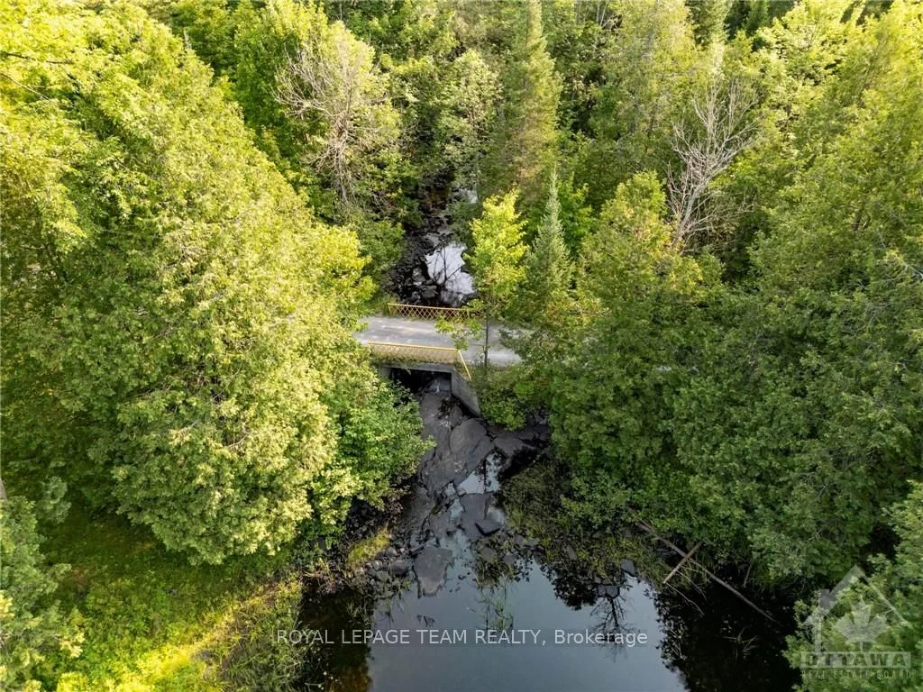 927 BRYDGES Road, Greater Madawaska, ON K0J 1G0