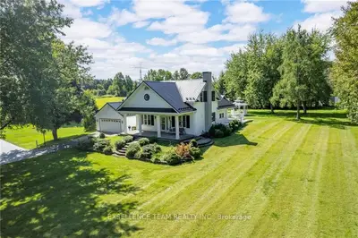 Detached in North Glengarry