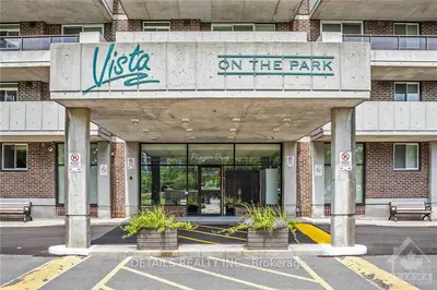 Condo Apartment in Alta Vista and Area