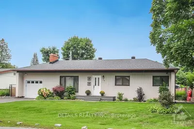 Detached in Bells Corners and South to Fallowfield