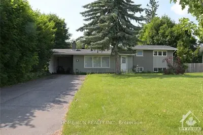 Detached in Cityview - Parkwoods Hills - Rideau Shore