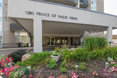 Condo Apartment in Mooneys Bay - Carleton Heights and Area