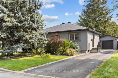 Detached in Alta Vista and Area