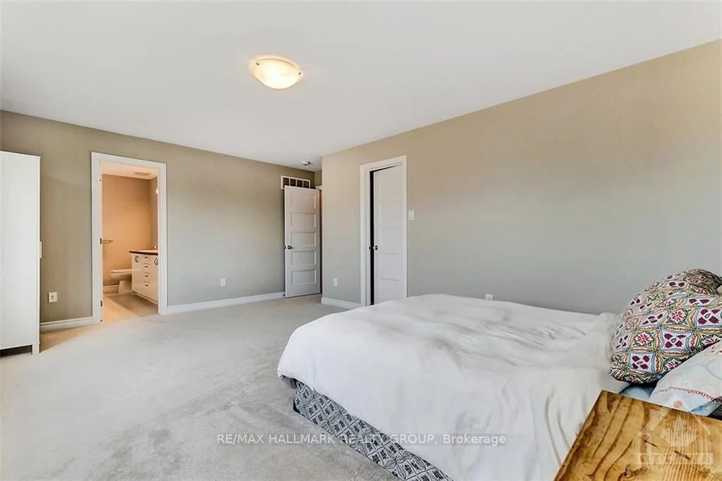 210 KIMPTON Drive, Stittsville - Munster - Richmond, ON K2S 2H9
