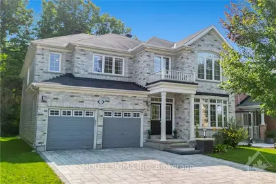 Detached in Barrhaven
