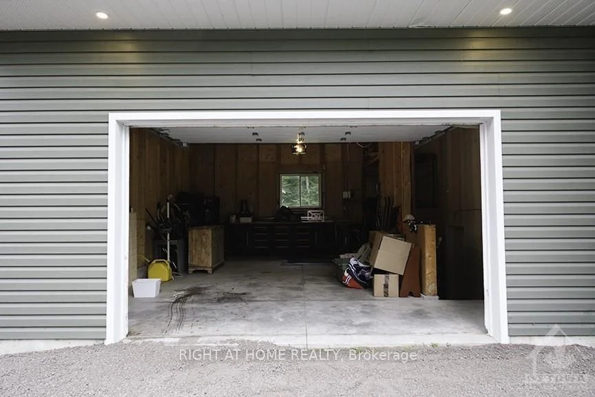 513 Stewartville Road, McNab/Braeside, ON K0A 3L0