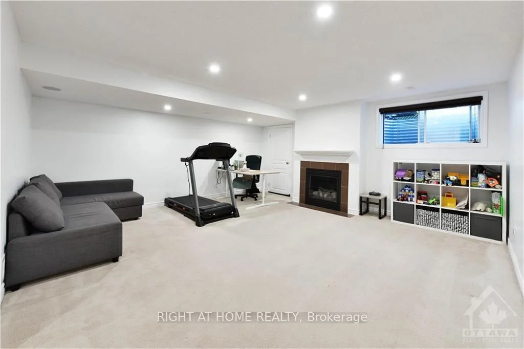 615 REMNOR Avenue, Kanata, ON K2T 0A6