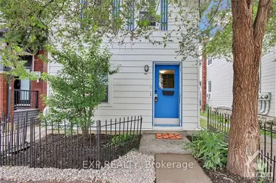 Detached in West Centre Town