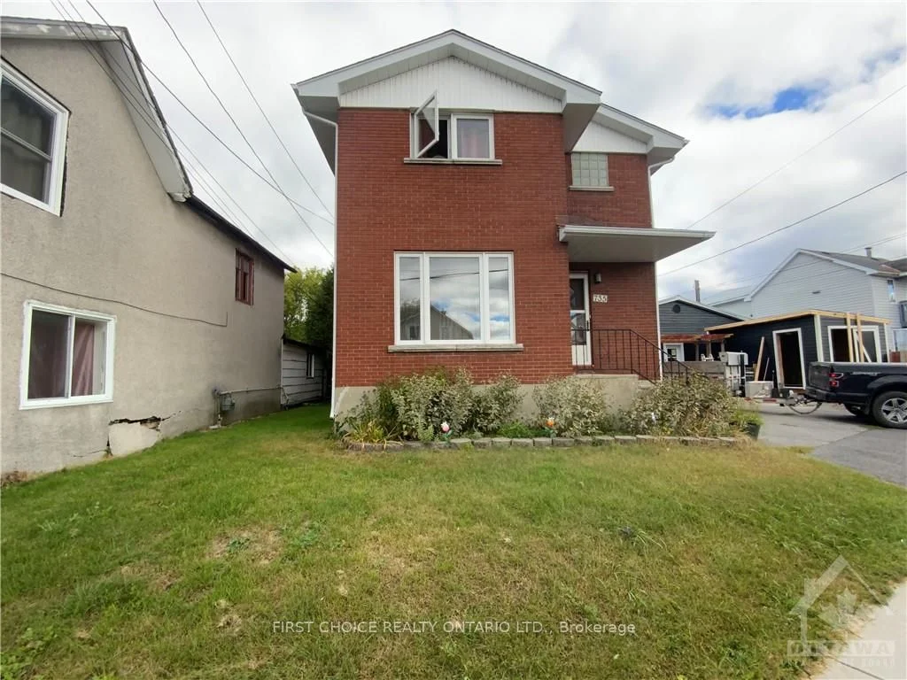 735 Regent Street, Hawkesbury, On K6a 1g5