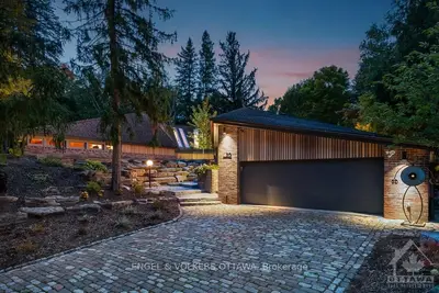 Detached in Qualicum - Bruce Farm - Greenbelt and Area
