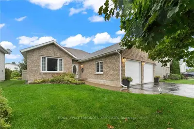 Detached in Pembroke