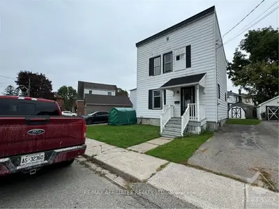 Detached in Smiths Falls