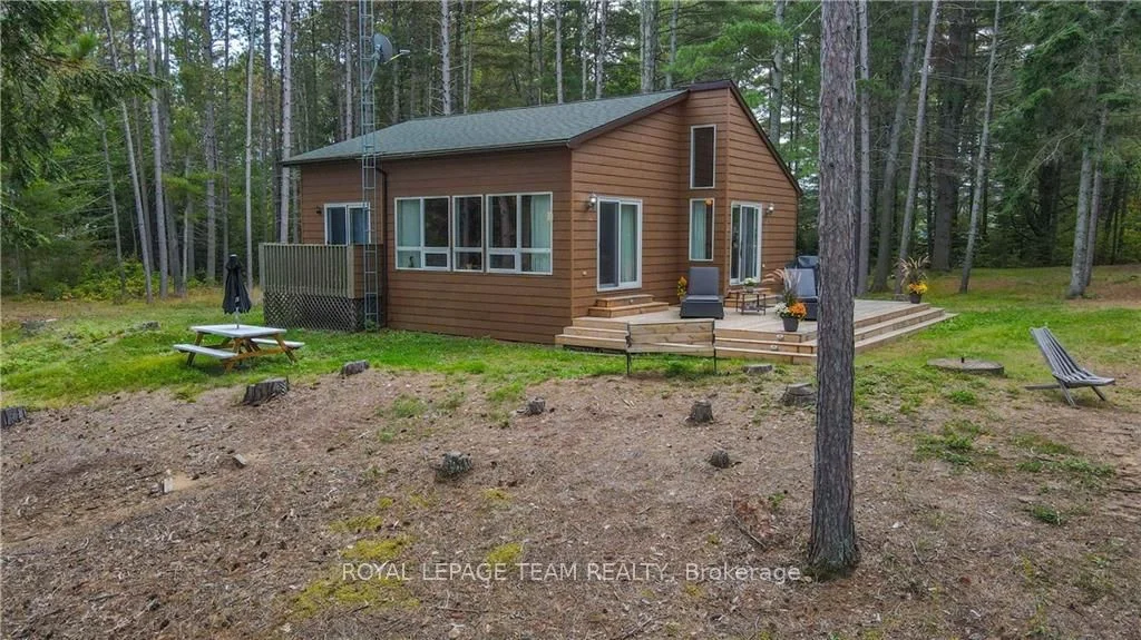 Detached in Madawaska Valley