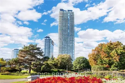 Condo Apartment in Dows Lake - Civic Hospital and Area