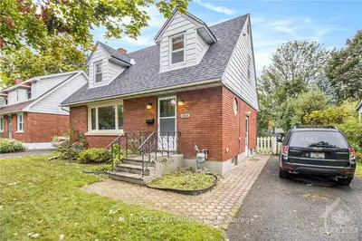 Detached in Carlington - Central Park