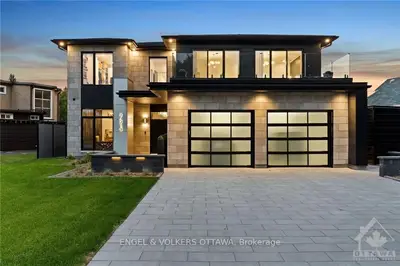 Detached in Mooneys Bay - Carleton Heights and Area