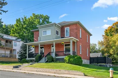 Detached in North Glengarry