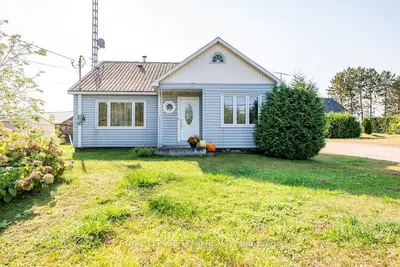 Detached in Madawaska Valley
