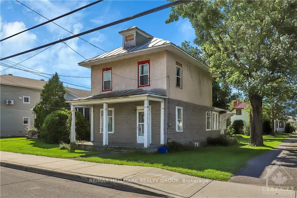 Detached in Alfred and Plantagenet