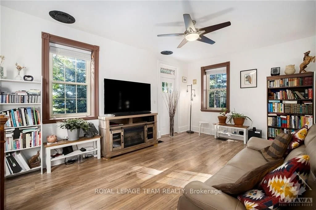 777 SNOWDONS CORNERS Road, Merrickville-Wolford, ON K0G 1N0