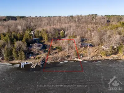 Vacant Land in Constance Bay - Dunrobin - Kilmaurs - Woodlawn