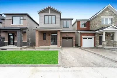 Detached in Kanata